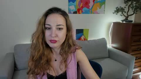 Sarah Curly online show from 05/02/26, 09:42