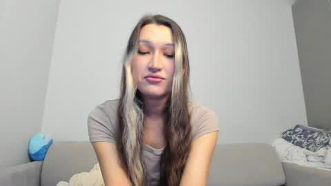 Asylai but you can call me Aila online show from 03/25/26, 07:09