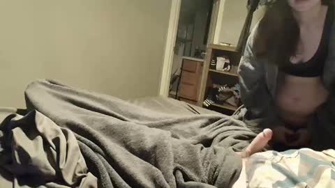 Snapshot of witchbitchmommy chatting on 11/07/25, 11:21 witchbitchmommy online show from 11/07/25, 11:21