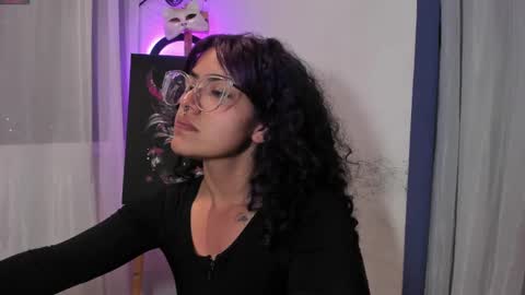     Luna Violeta  A r t i s t  online show from 02/09/25, 11:36