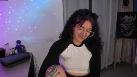     Luna Violeta  A r t i s t  online show from 02/25/25, 12:14