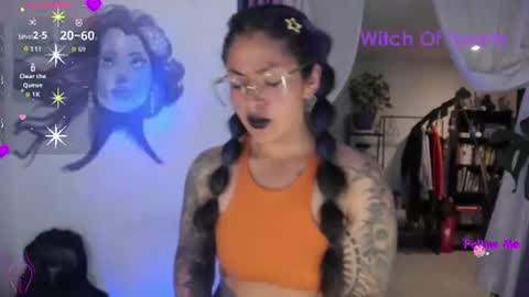     Luna Violeta  A r t i s t  online show from 07/04/26, 11:22