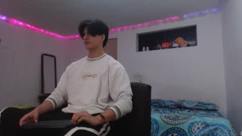 Ken online show from 02/11/26, 06:51