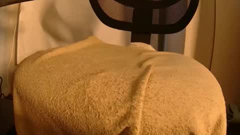 Mater online show from 12/04/25, 04:38