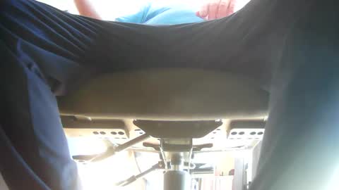 Snapshot of wixer1970 chatting on 10/18/25, 12:17 wixer1970 online show from 10/18/25, 12:17