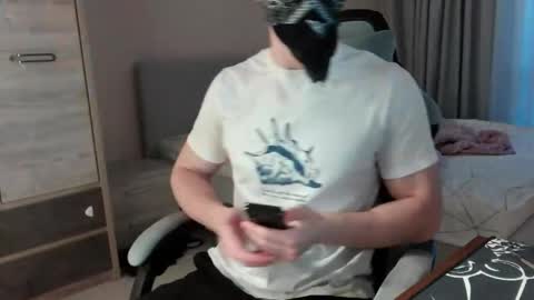 WizLoverr online show from 05/25/26, 05:30