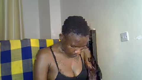 Snapshot of wizzia_khalifa chatting on 03/12/25, 06:07 girlie o online show from 03/12/25, 06:07