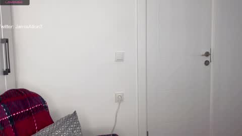 Wlademar online show from 03/09/25, 01:48