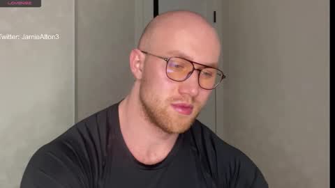 Wlademar online show from 12/18/25, 12:17