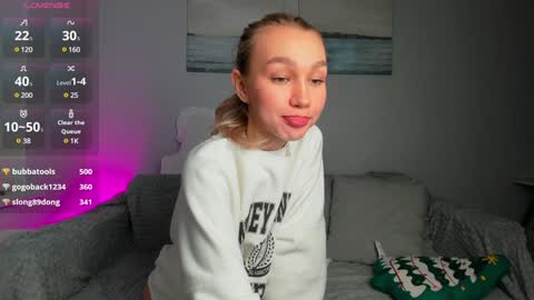Snapshot of wladilia chatting on 02/03/25, 11:47 wladilia online show from 02/03/25, 11:47