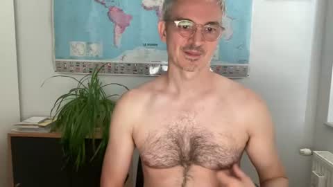 Snapshot of wladsexy88 chatting on 07/01/26, 07:43 Wladsexy88 online show from 07/01/26, 07:43