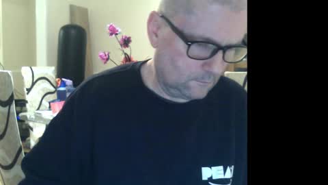 wobble444 online show from 02/21/25, 01:22