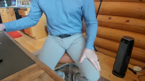 Gobbleon online show from 02/08/25, 05:39