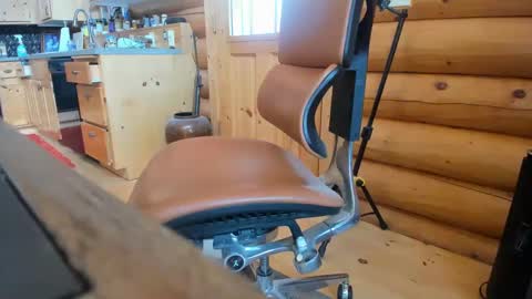 Gobbleon online show from 02/08/25, 08:42