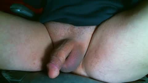 Snapshot of wokeuphardnj chatting on 10/01/25, 01:17 wokeuphardnj online show from 10/01/25, 01:17