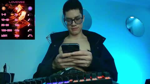  W O L F  online show from 02/06/26, 12:19