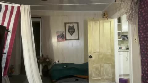 Wolfblazer online show from 09/23/25, 11:24