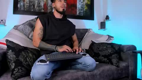 wolferatus online show from 02/11/25, 10:07