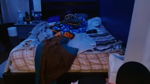 Snapshot of wolfgamer44 chatting on 01/20/25, 06:10 wolfgamer44 online show from 01/20/25, 06:10