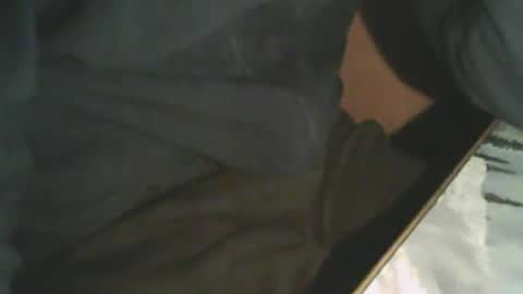 wolfie_2910 online show from 11/15/25, 04:36