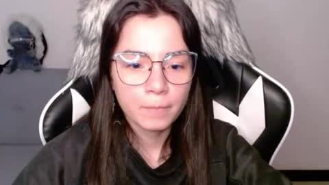 Alex online show from 12/22/25, 02:08