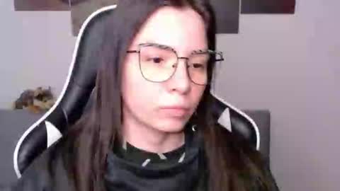 Alex online show from 03/22/26, 01:53