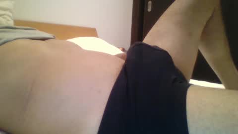 Snapshot of wolfylatinoplayfull chatting on 01/27/25, 11:22 wolfylatinoplayfull online show from 01/27/25, 11:22