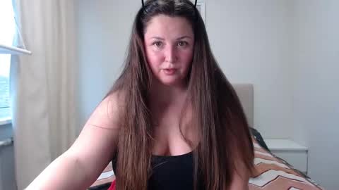 Snapshot of women_pleasures chatting on 03/10/25, 02:59 women_pleasures online show from 03/10/25, 02:59