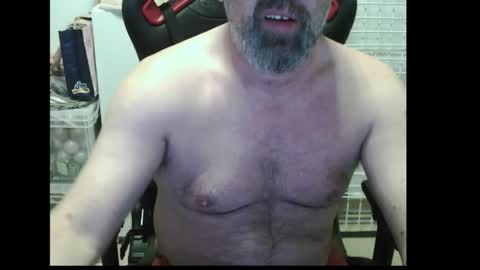 Snapshot of womenizzeer chatting on 01/11/26, 12:48 Adam online show from 01/11/26, 12:48