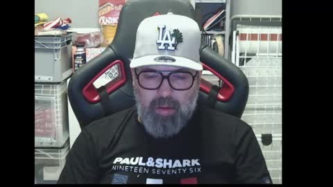 Snapshot of womenizzeer chatting on 02/04/26, 05:30 Adam online show from 02/04/26, 05:30