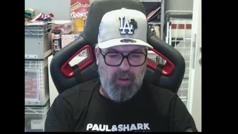 Snapshot of womenizzeer chatting on 02/06/26, 07:45 Adam online show from 02/06/26, 07:45