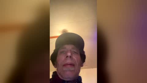Snapshot of wonderboy3272 chatting on 02/03/26, 02:53 guido online show from 02/03/26, 02:53