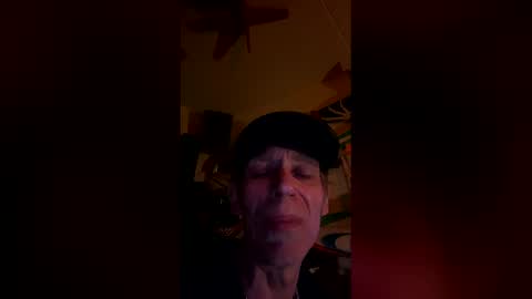 Snapshot of wonderboy3272 chatting on 04/07/26, 06:41 guido online show from 04/07/26, 06:41