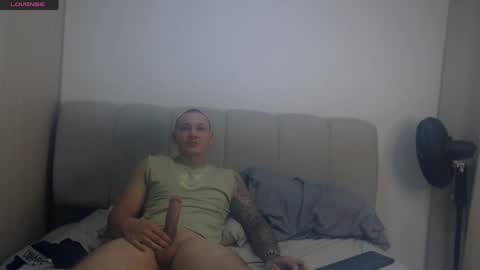 Sofia And Thomas online show from 05/07/26, 05:57