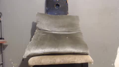 SHENIEL RODRIGUEZ online show from 10/26/25, 01:33