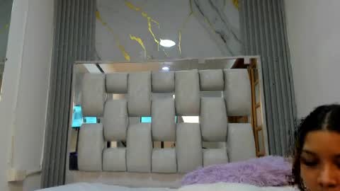 Snapshot of wonderkloe_ chatting on 05/03/26, 07:31 wonderkloe_ online show from 05/03/26, 07:31