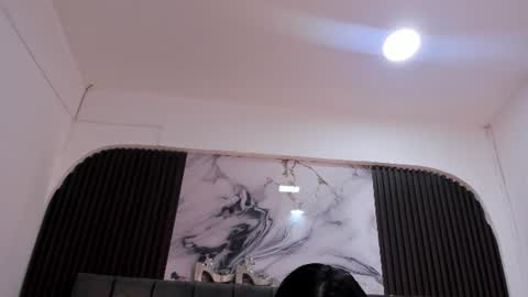 Snapshot of wonderkloe_ chatting on 06/14/26, 02:24 wonderkloe_ online show from 06/14/26, 02:24