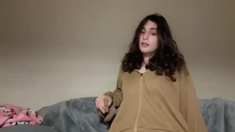 Stia online show from 03/10/26, 03:06