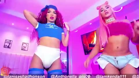 Snapshot of wonderoficial chatting on 12/02/24, 11:23 wonderoficial online show from 12/02/24, 11:23