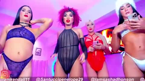 Snapshot of wonderoficial chatting on 12/09/24, 10:54 wonderoficial online show from 12/09/24, 10:54