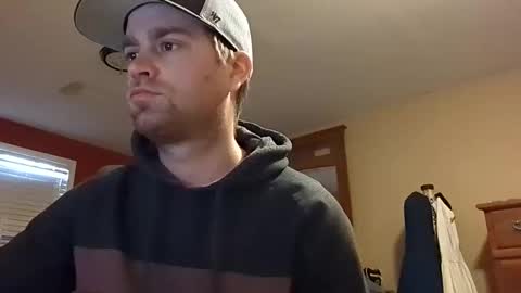 Snapshot of woodeee77 chatting on 02/28/25, 07:25 woodeee77 online show from 02/28/25, 07:25