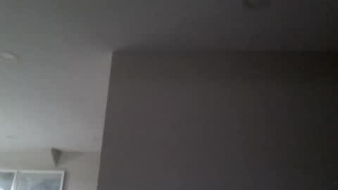 woodeee77 online show from 04/19/26, 08:00