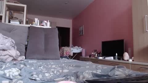 Snapshot of woodland_peony chatting on 02/18/26, 05:25 Woodland Peony online show from 02/18/26, 05:25