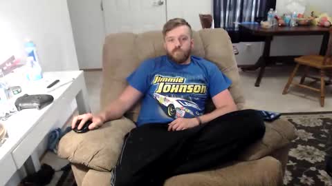 Woodmaster96 online show from 04/16/26, 05:58