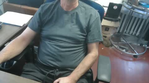 woodworker6473 online show from 04/26/26, 10:07