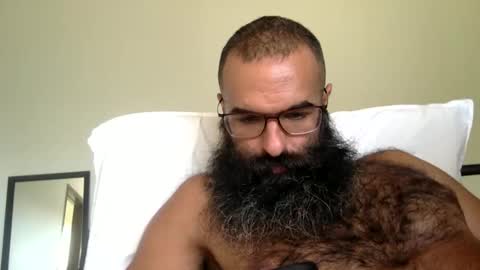 woof_wolf37 online show from 11/06/25, 05:25