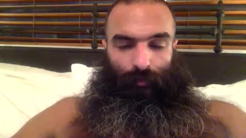 woof_wolf37 online show from 02/11/26, 05:34