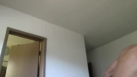 woof_wolf37 online show from 02/22/26, 04:49