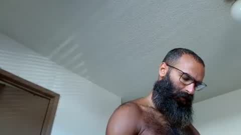 Snapshot of woof_wolf37 chatting on 06/16/26, 03:25 woof_wolf37 online show from 06/16/26, 03:25