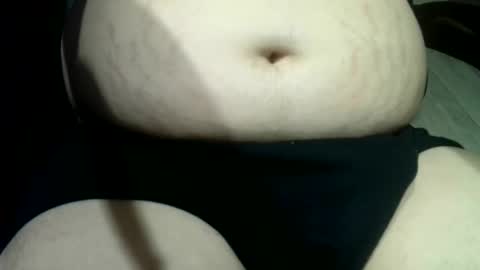 Snapshot of wooltv1 chatting on 11/18/25, 09:19 wooltv1 online show from 11/18/25, 09:19